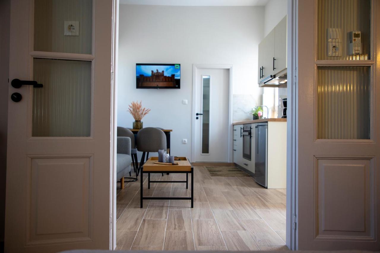Happiness Aegina Apartments Extérieur photo